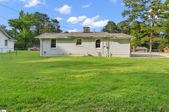 313 Lanham Street, Greenwood, SC 29649