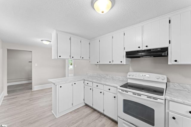 313 Lanham Street, Greenwood, SC 29649