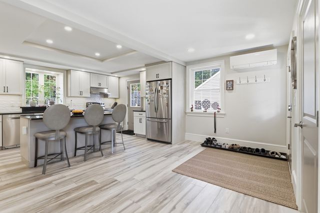 15 Cedar Street, Chelmsford, MA 01863