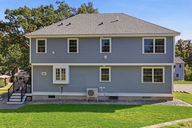 15 Cedar Street, Chelmsford, MA 01863