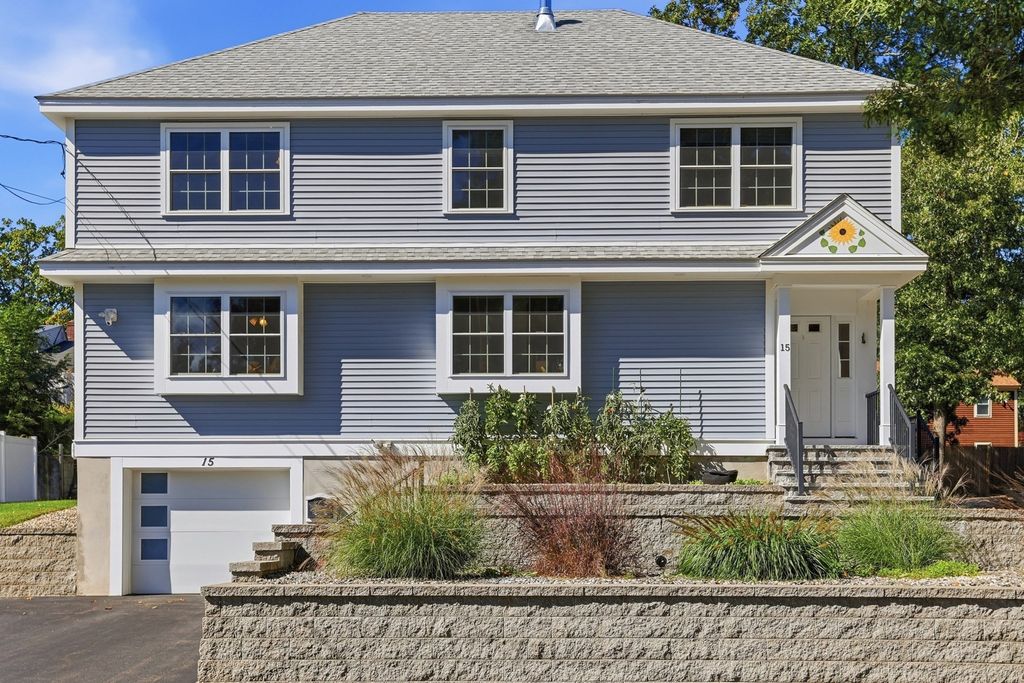 15 Cedar Street, Chelmsford, MA 01863