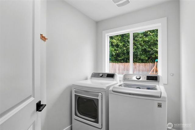 303 S 302nd Place, Federal Way, WA 98003
