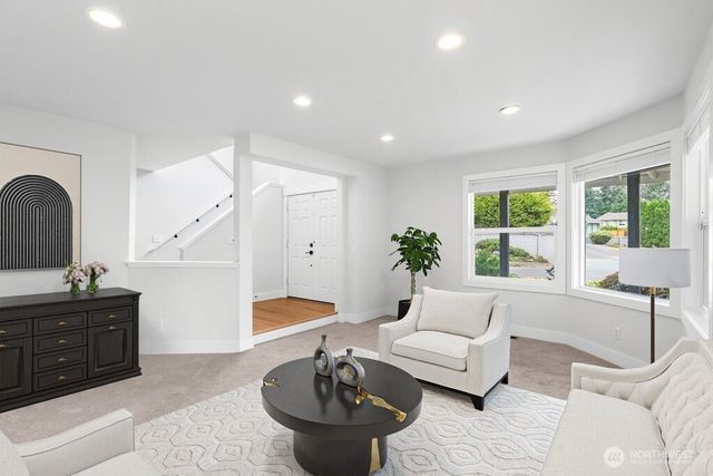 303 S 302nd Place, Federal Way, WA 98003