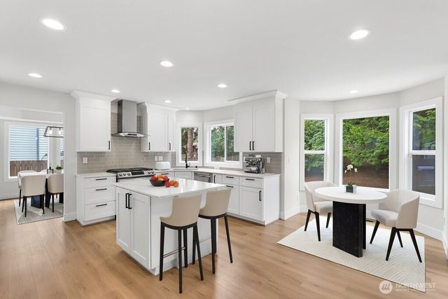 303 S 302nd Place, Federal Way, WA 98003