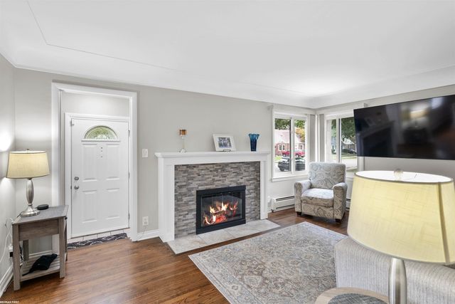 29630 Park Street, Roseville, MI 48066
