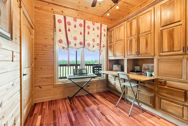 205 Spring Road, Searcy, AR 72143