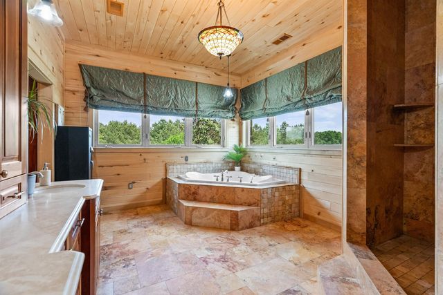 205 Spring Road, Searcy, AR 72143