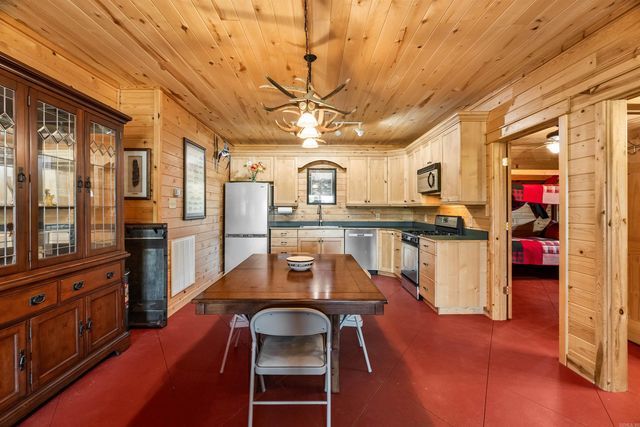 205 Spring Road, Searcy, AR 72143