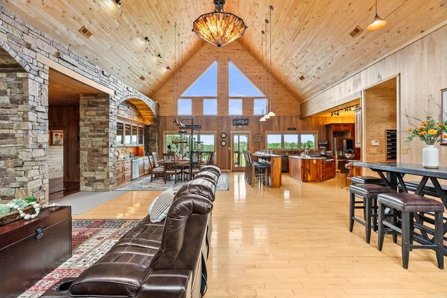 205 Spring Road, Searcy, AR 72143