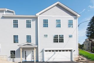 575 Hall Street, Manchester, NH 03104