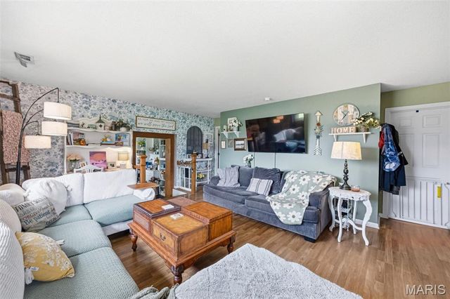 5165 Von Beine Lane, Cedar Hill, MO 63016