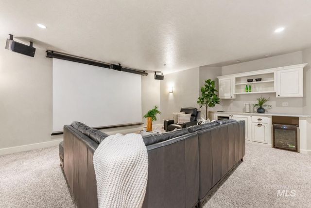 2021 W Sagwon Dr, Kuna, ID 83634