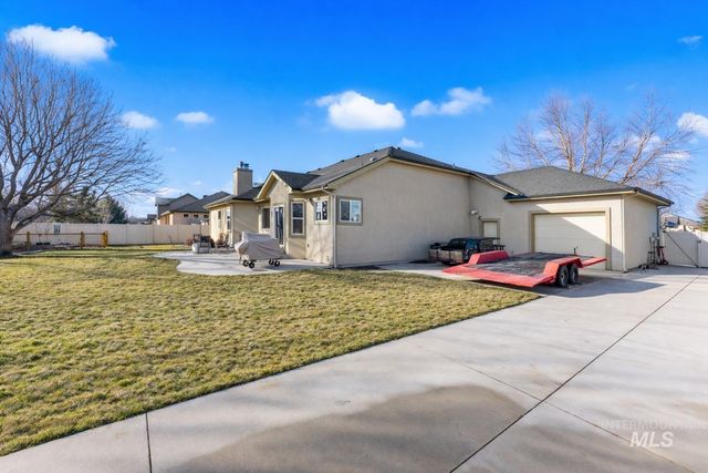 2021 W Sagwon Dr, Kuna, ID 83634