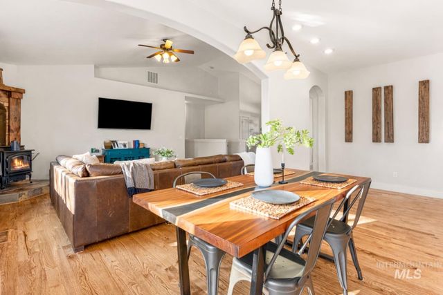 2021 W Sagwon Dr, Kuna, ID 83634