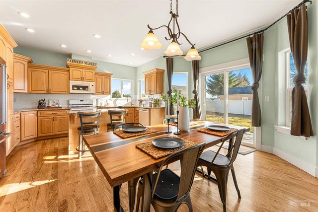 2021 W Sagwon Dr, Kuna, ID 83634