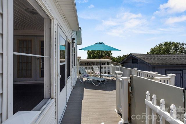 111 Scenic View Lane, New London, NC 28127