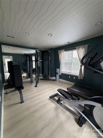 2352 Township Road 2348i, Charlotte, NC 28273