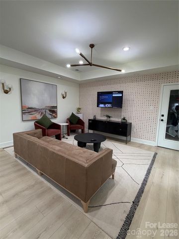 2352 Township Road 2348i, Charlotte, NC 28273