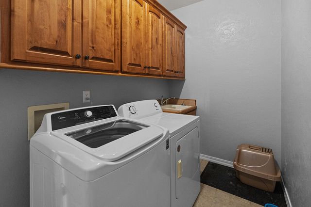 806 E Grant Street, Ash Grove, MO 65604