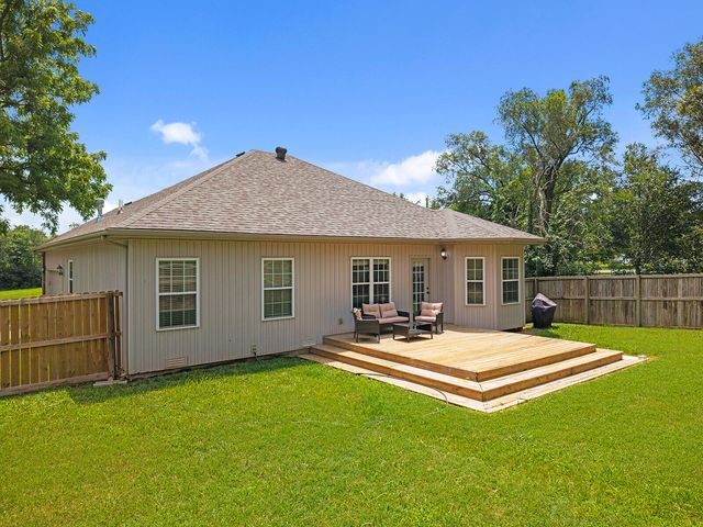 806 E Grant Street, Ash Grove, MO 65604