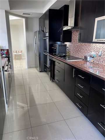 343 Pioneer Drive PH2, Glendale, CA 91203