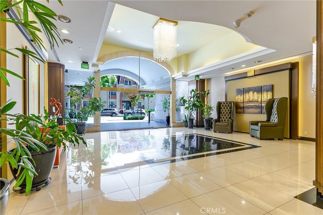 343 Pioneer Drive PH2, Glendale, CA 91203