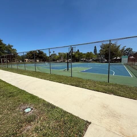 540 NW 43rd, Deerfield Beach, FL 33064