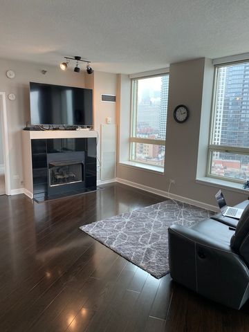 600 N Kingsbury Street 1602, Chicago, IL 60654