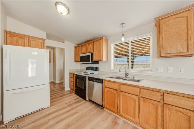 2220 South Bannavitch Street, Pahrump, NV 89048