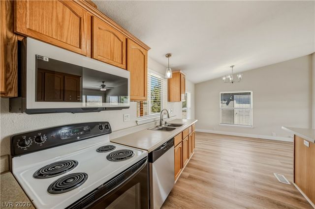 2220 South Bannavitch Street, Pahrump, NV 89048