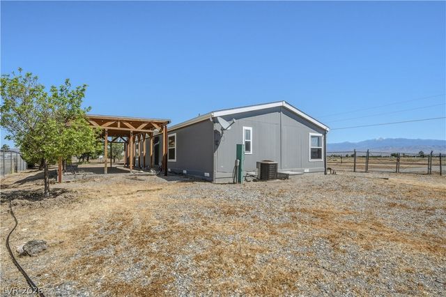 2220 South Bannavitch Street, Pahrump, NV 89048