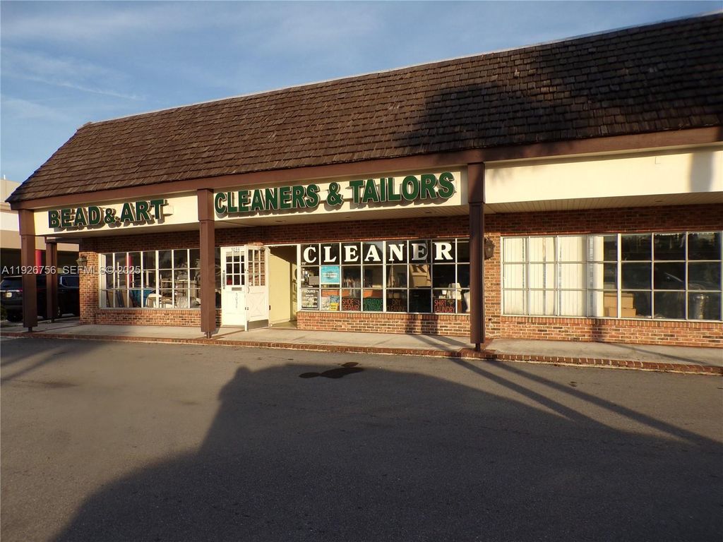 5030 N Federal Hwy, Lighthouse Point, FL 33064