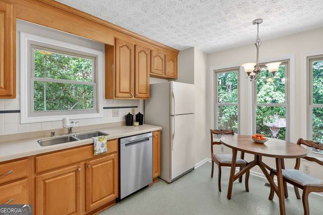 5457 Conway Drive, Marietta, GA 30068