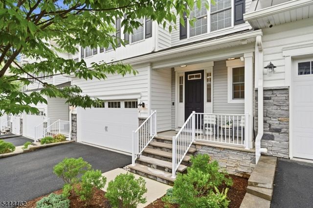 17 Cypress Ln, Cedar Grove Twp., NJ 07009