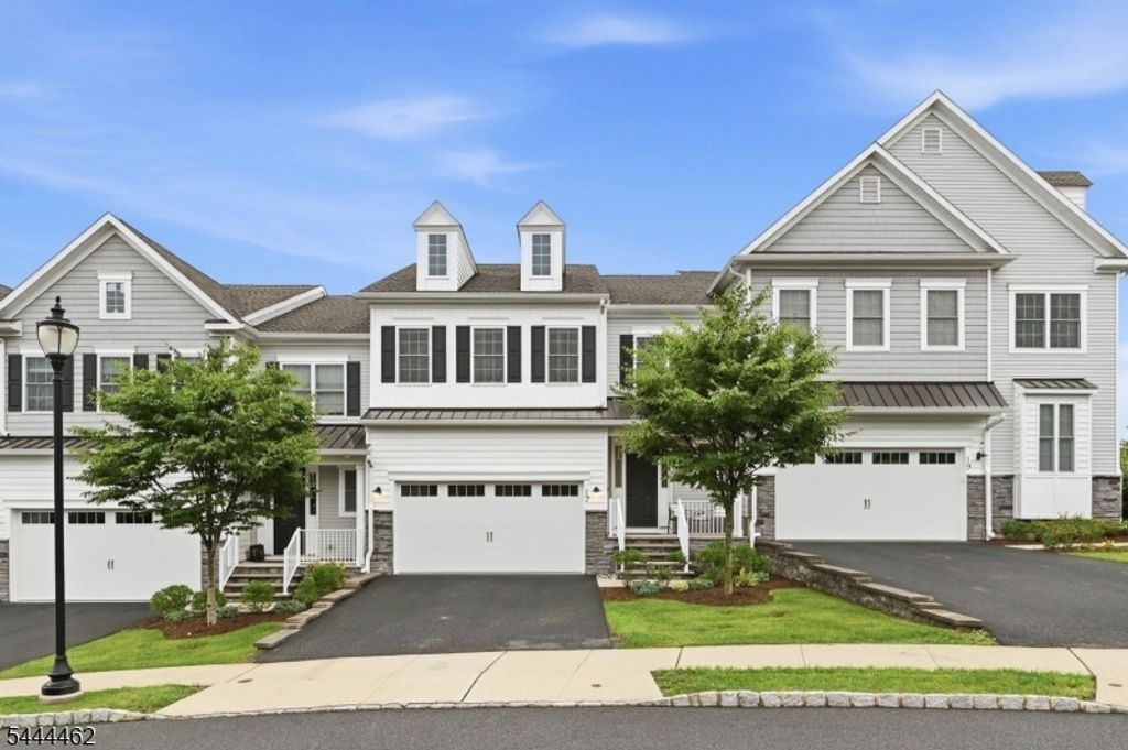 17 Cypress Ln, Cedar Grove Twp., NJ 07009