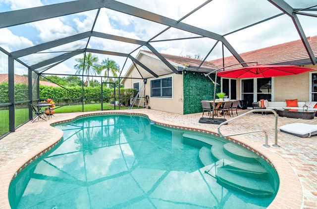 10850 Paso Fino Drive, Wellington, FL 33449