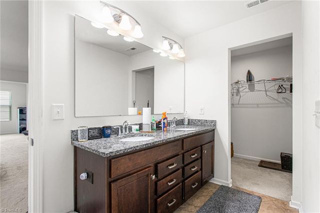 5621 Tier View Trail, Greensboro, NC 27405
