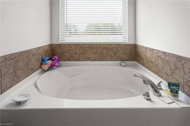 5621 Tier View Trail, Greensboro, NC 27405