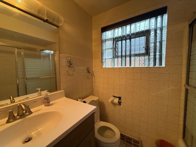 2146 N Mcvicker Avenue, Chicago, IL 60639