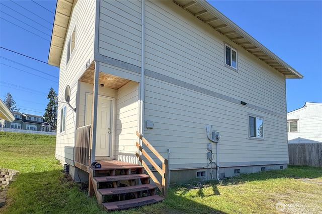 619 E Lauridsen Boulevard, Port Angeles, WA 98362