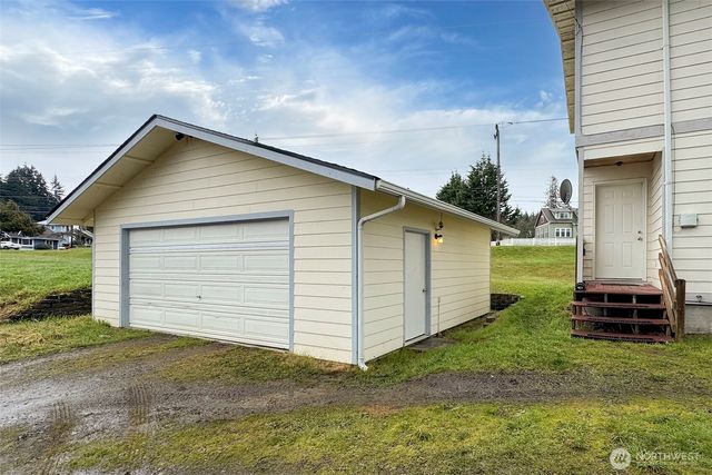 619 E Lauridsen Boulevard, Port Angeles, WA 98362