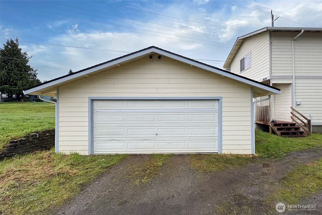 619 E Lauridsen Boulevard, Port Angeles, WA 98362