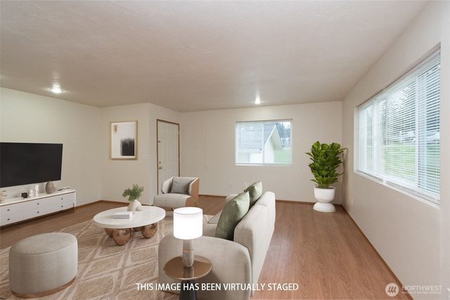 619 E Lauridsen Boulevard, Port Angeles, WA 98362