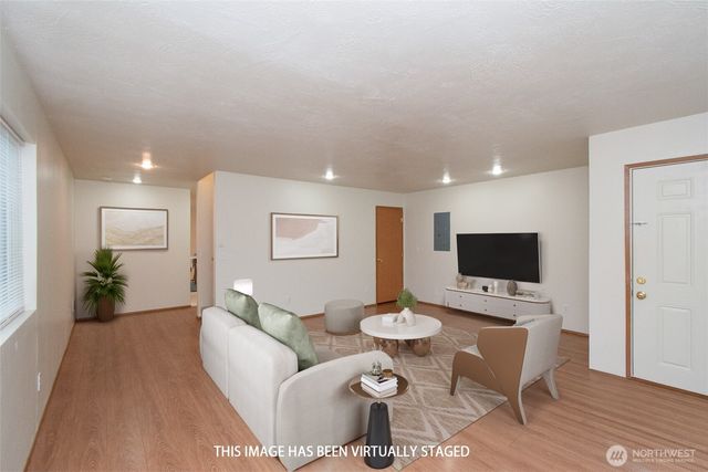 619 E Lauridsen Boulevard, Port Angeles, WA 98362