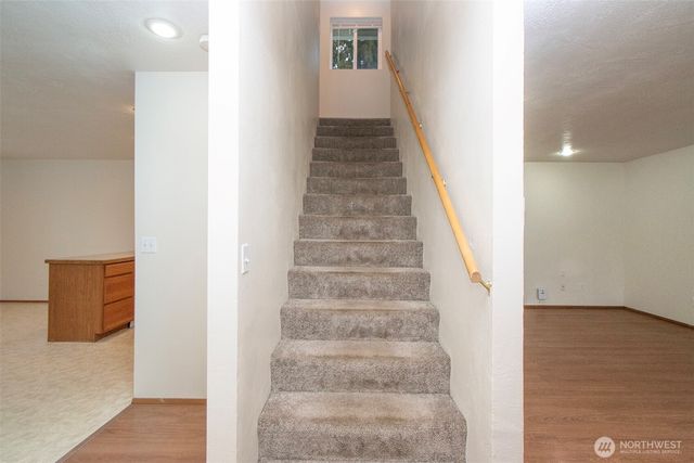 619 E Lauridsen Boulevard, Port Angeles, WA 98362