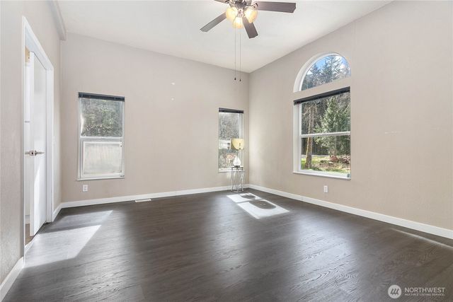 19667 Silver Creek Drive, Sedro Woolley, WA 98284