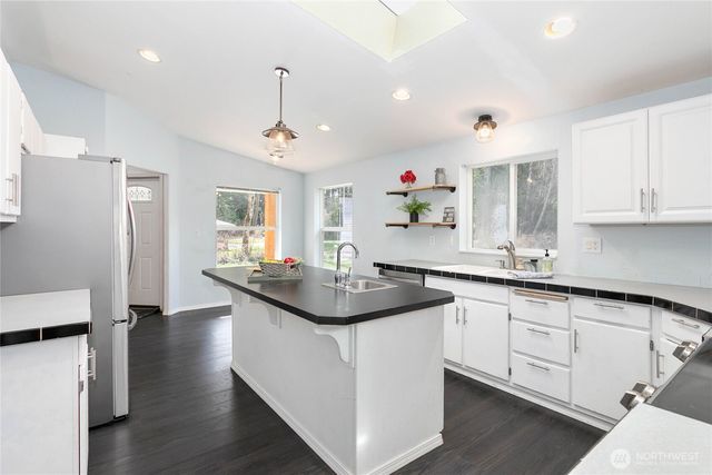 19667 Silver Creek Drive, Sedro Woolley, WA 98284