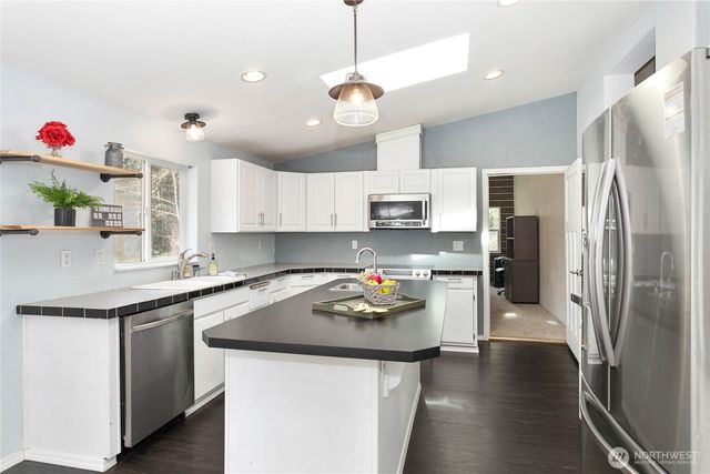 19667 Silver Creek Drive, Sedro Woolley, WA 98284