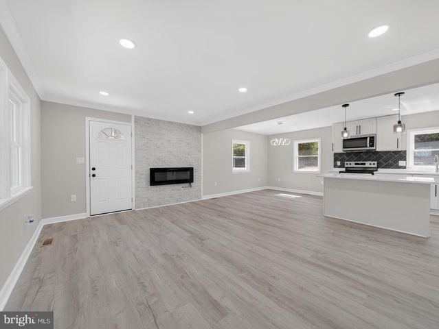 4475 VIRGINIA AVE, Prince Frederick, MD 20678