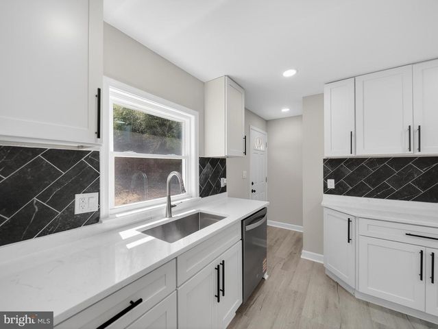 4475 VIRGINIA AVE, Prince Frederick, MD 20678